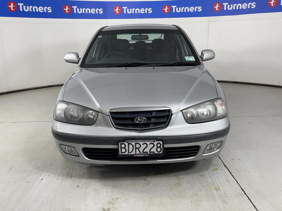 Photo '2' of Hyundai Elantra