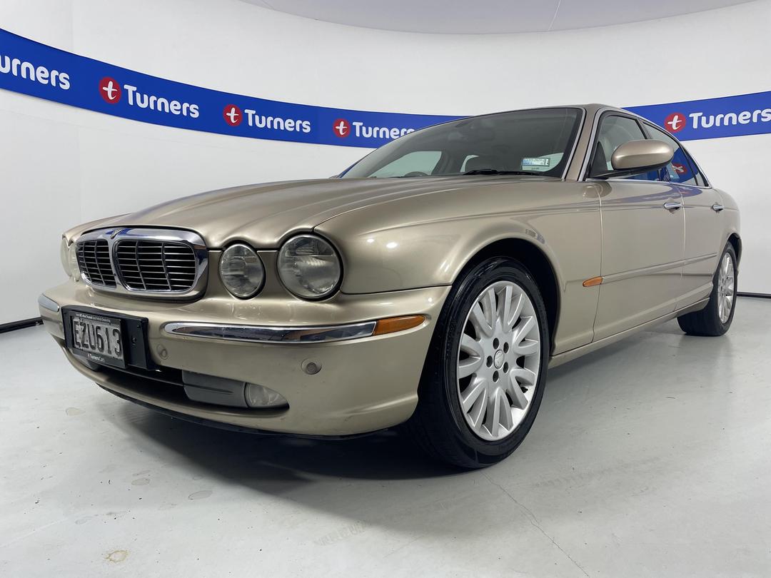 Photo '4' of Jaguar XJ6