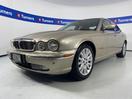 Thumbnail '4' of Jaguar XJ6