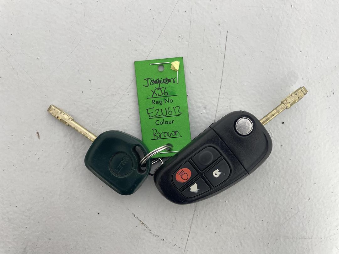 Photo '22' of Jaguar XJ6