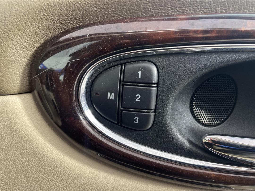 Photo '24' of Jaguar XJ6