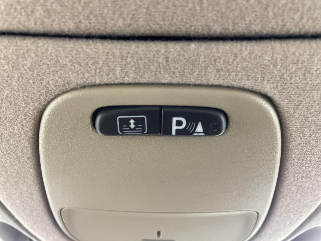 Photo '28' of Jaguar XJ6