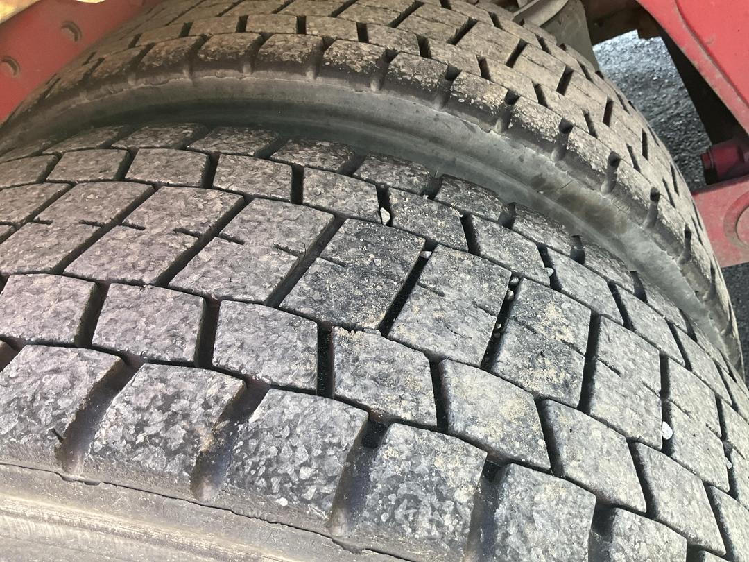 Photo '43' of Kenworth K104 Curtainsider