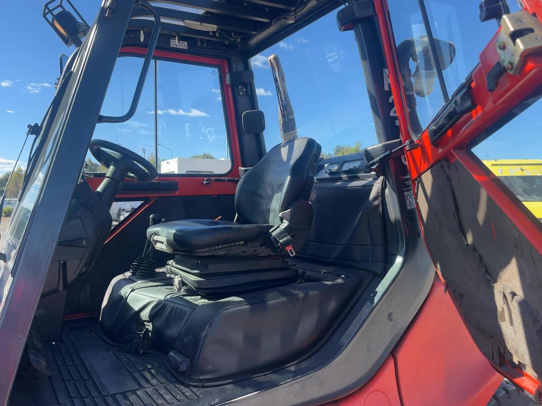 Photo '12' of Linde H45 Forklift
