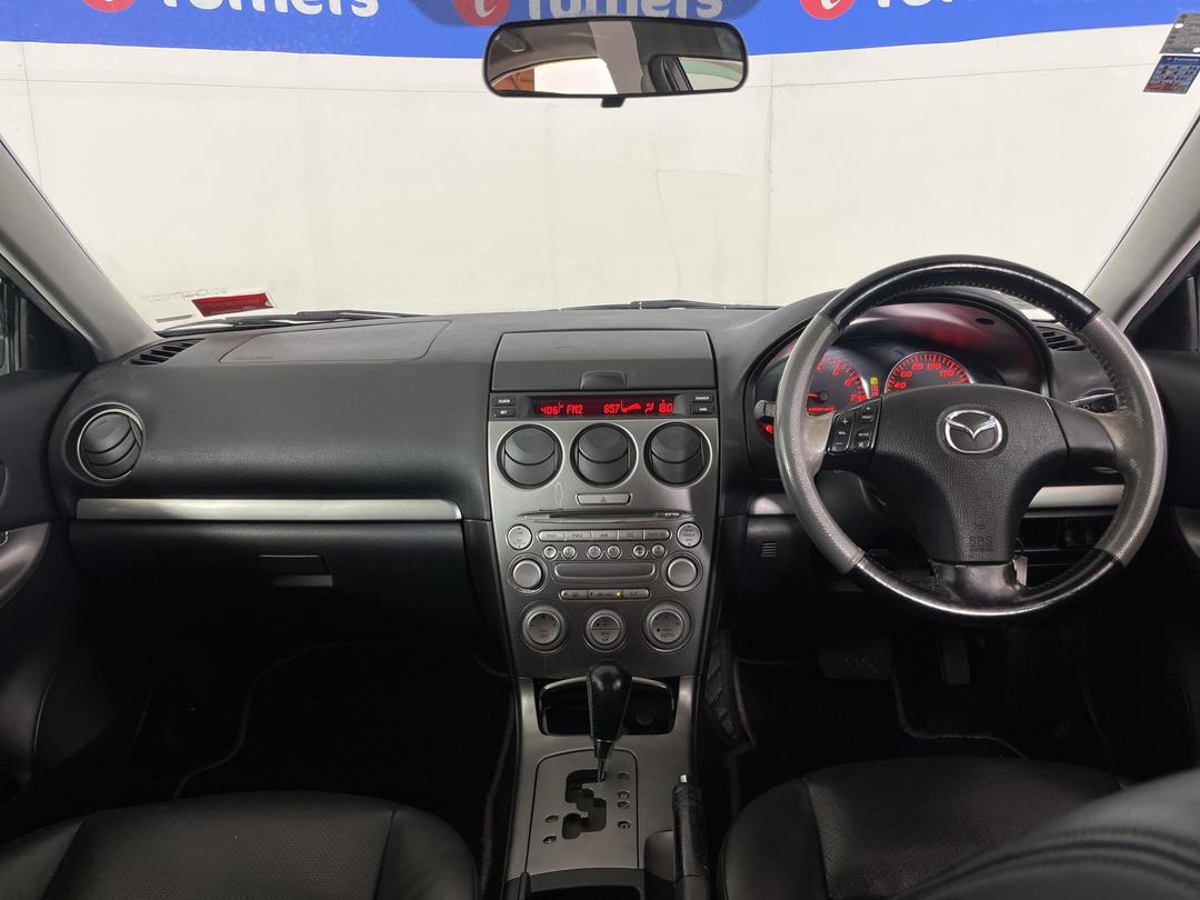 Photo '17' of Mazda Atenza