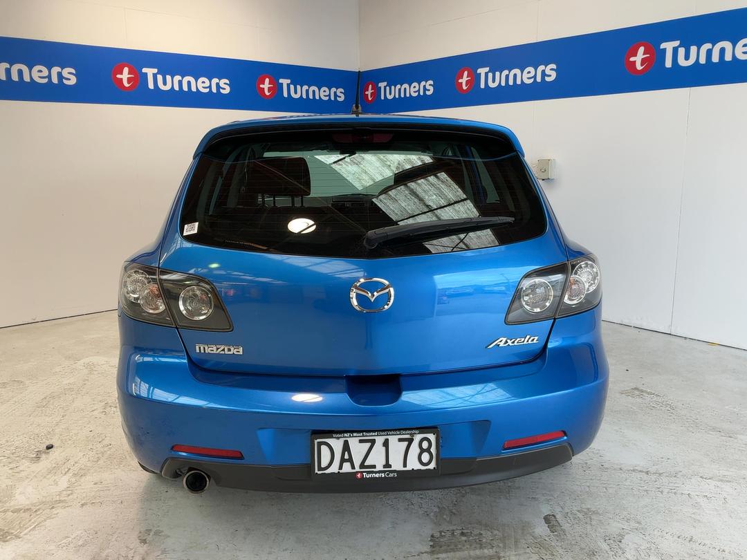 Photo '6' of Mazda Axela