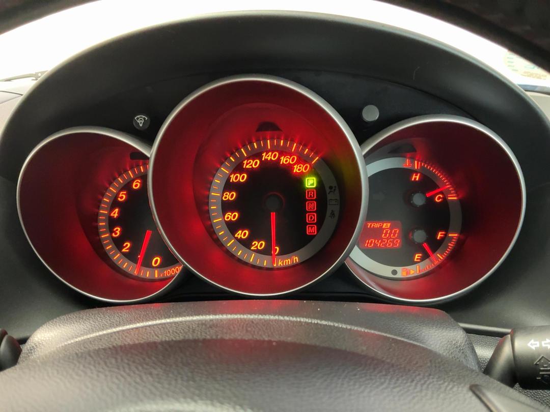 Photo '21' of Mazda Axela