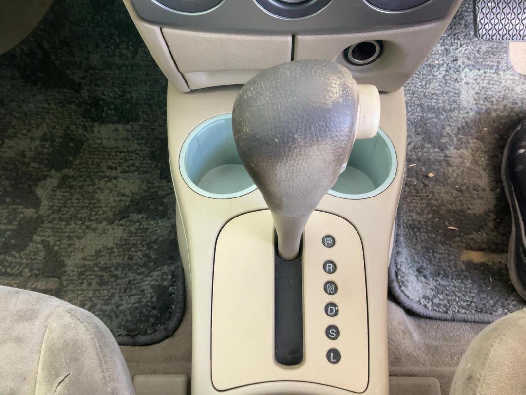 Photo '12' of Mazda Demio