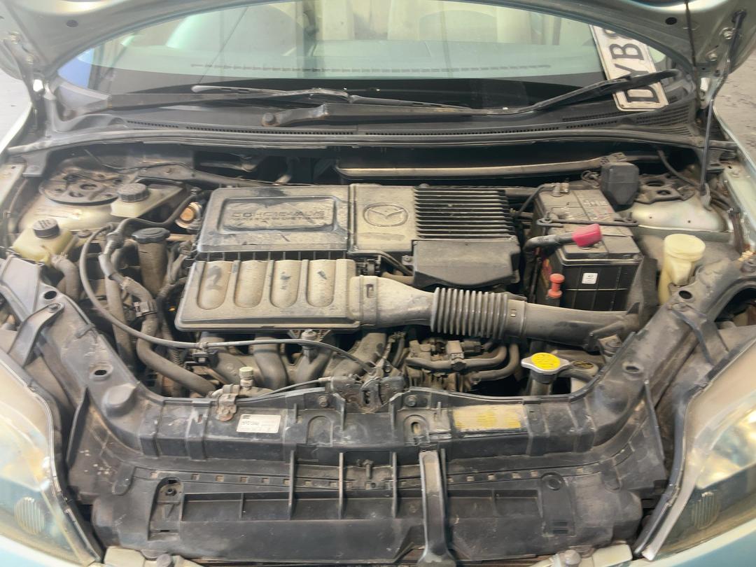 Photo '14' of Mazda Demio