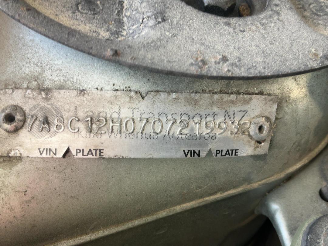 Photo '15' of Mazda Demio