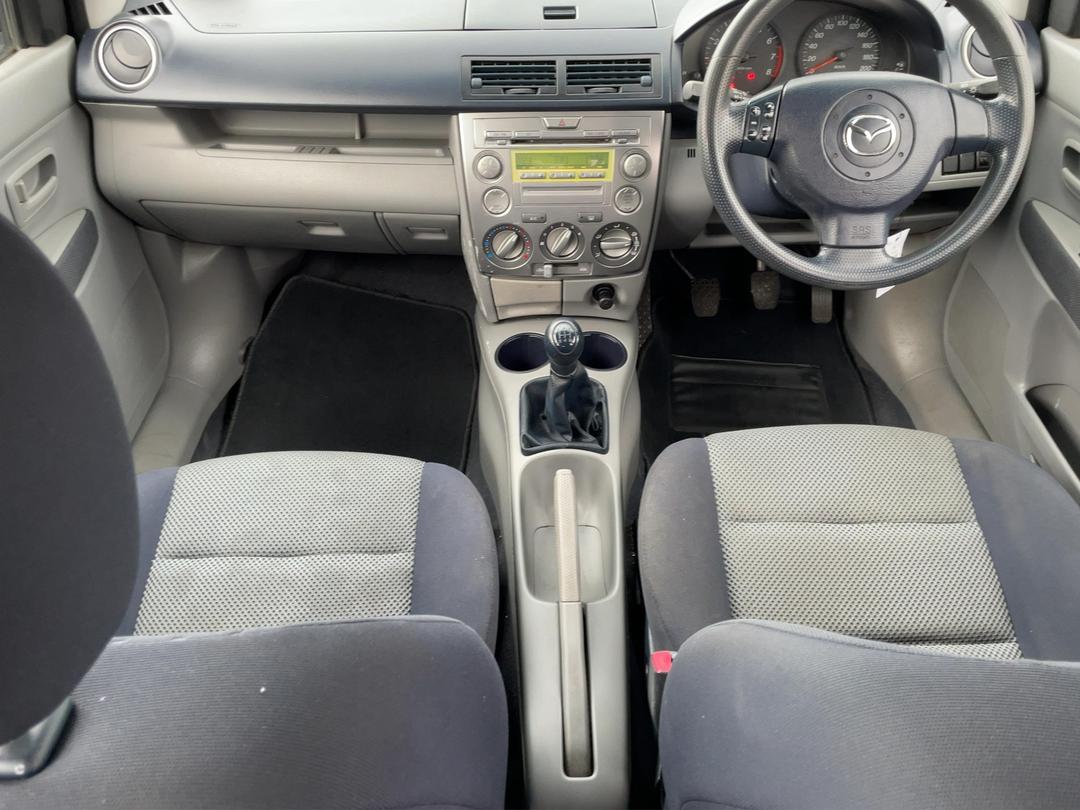 Photo '16' of Mazda Mazda2 Sport Photo '16' of Mazda Mazda2 Sport