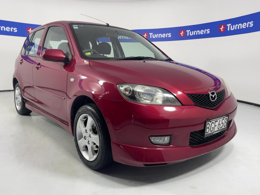 Photo '1' of Mazda Mazda2