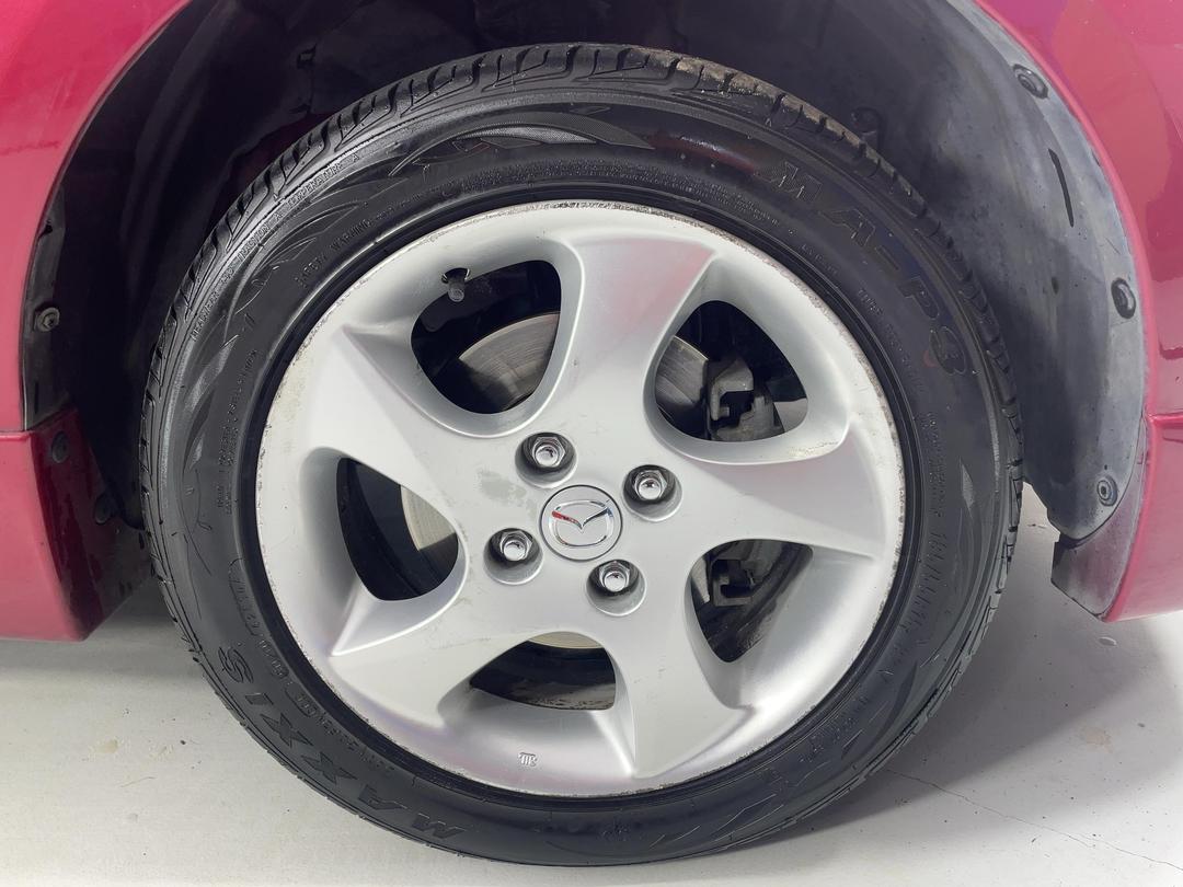 Photo '9' of Mazda Mazda2