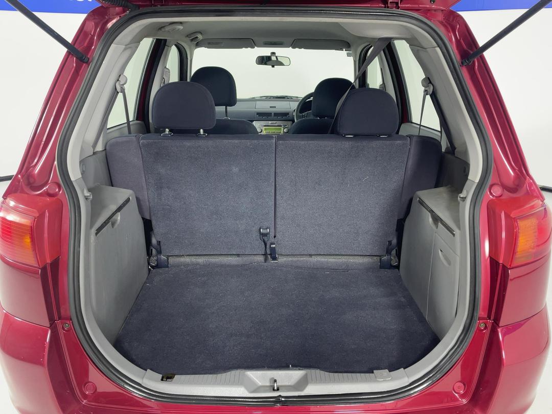Photo '14' of Mazda Mazda2