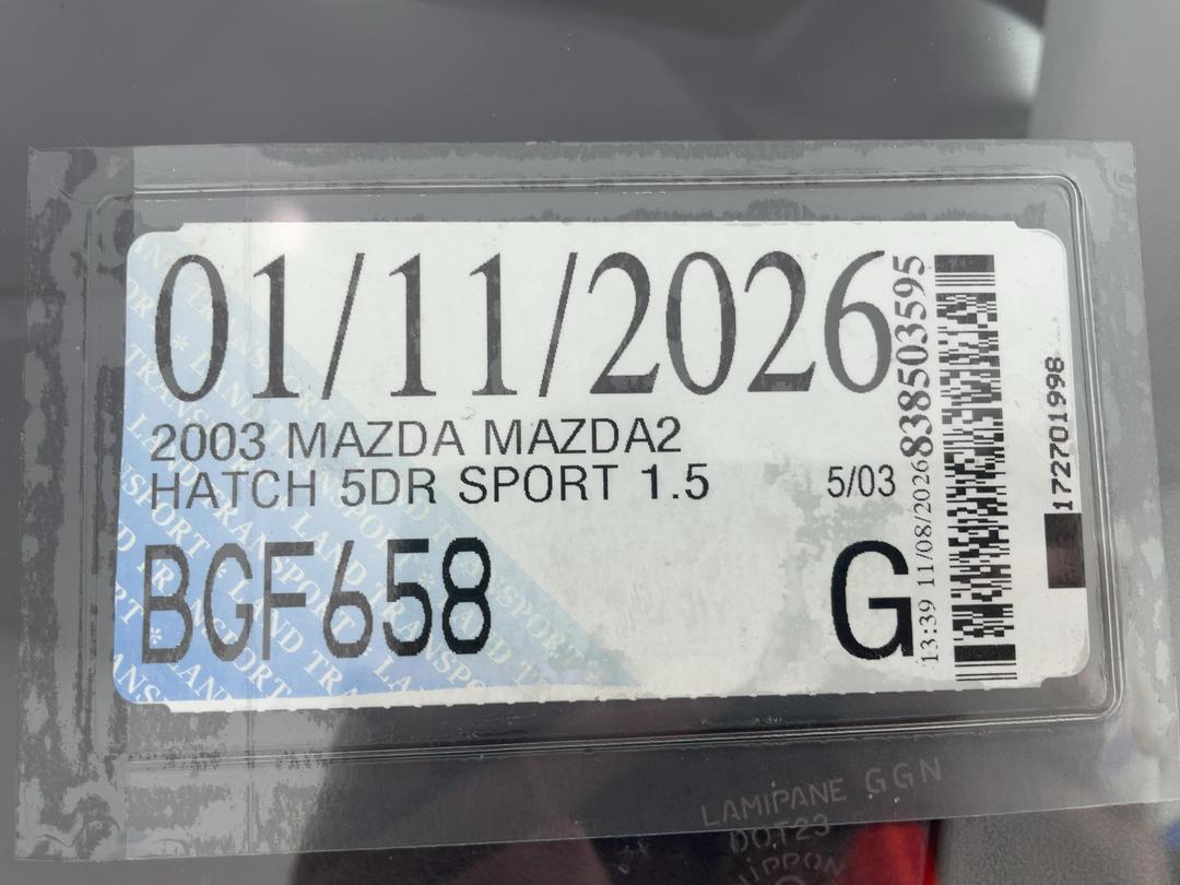 Photo '25' of Mazda Mazda2