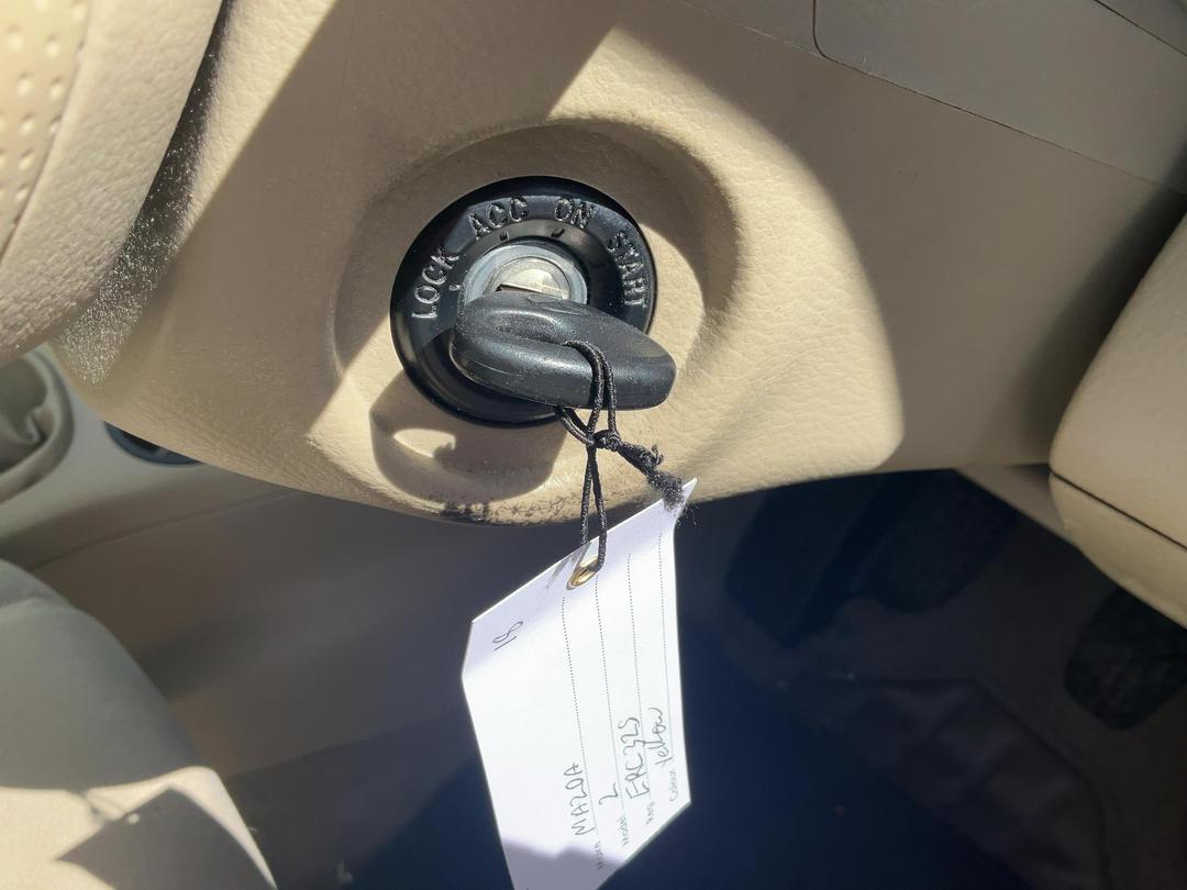 Photo '10' of Mazda Mazda2