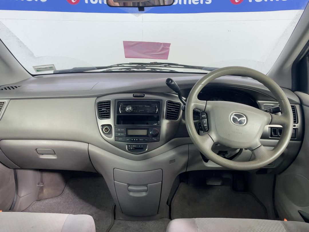 Photo '15' of Mazda MPV 2300