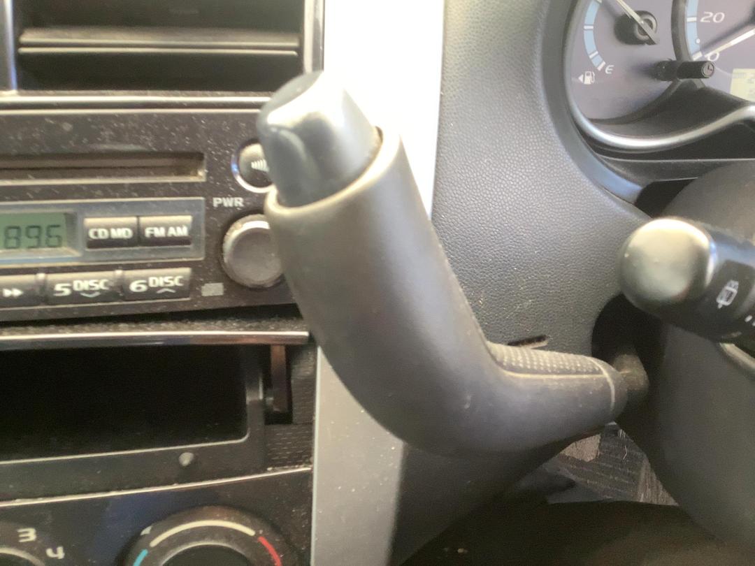 Photo '17' of Mitsubishi Colt