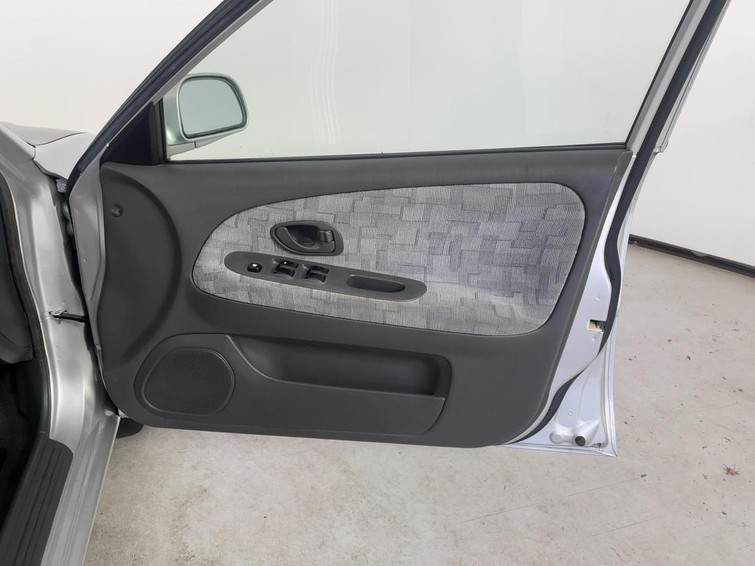 Photo '15' of Mitsubishi Lancer