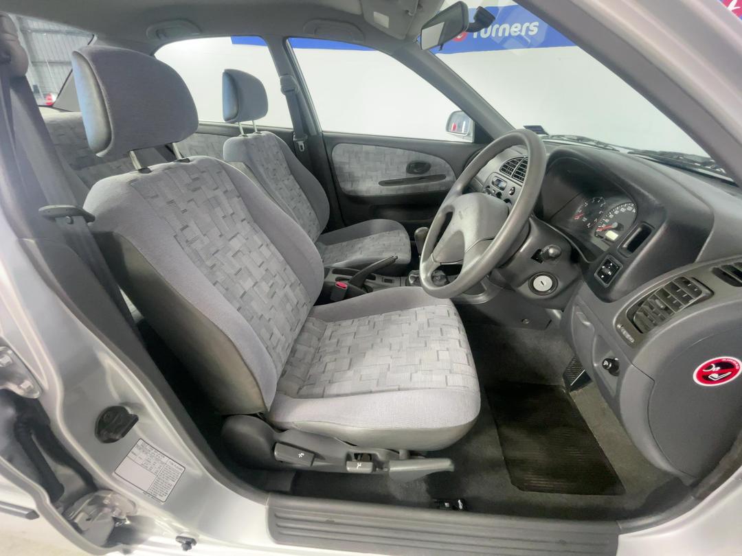 Photo '16' of Mitsubishi Lancer