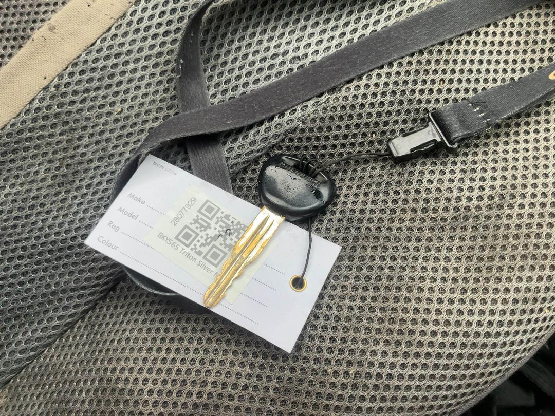 Photo '12' of Mitsubishi Triton Dble CAB