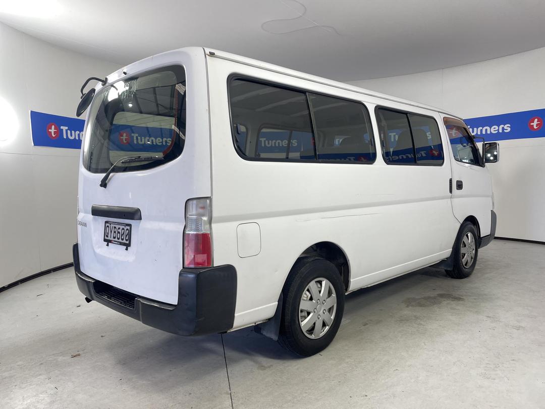 Photo '7' of Nissan Caravan