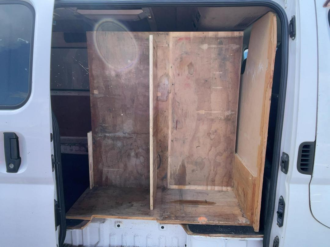 Photo '17' of Nissan Caravan Photo '17' of Nissan Caravan