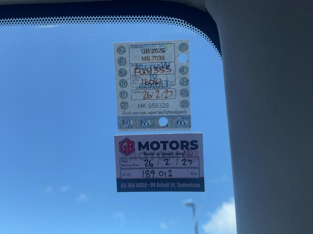Photo '20' of Nissan Caravan Photo '20' of Nissan Caravan