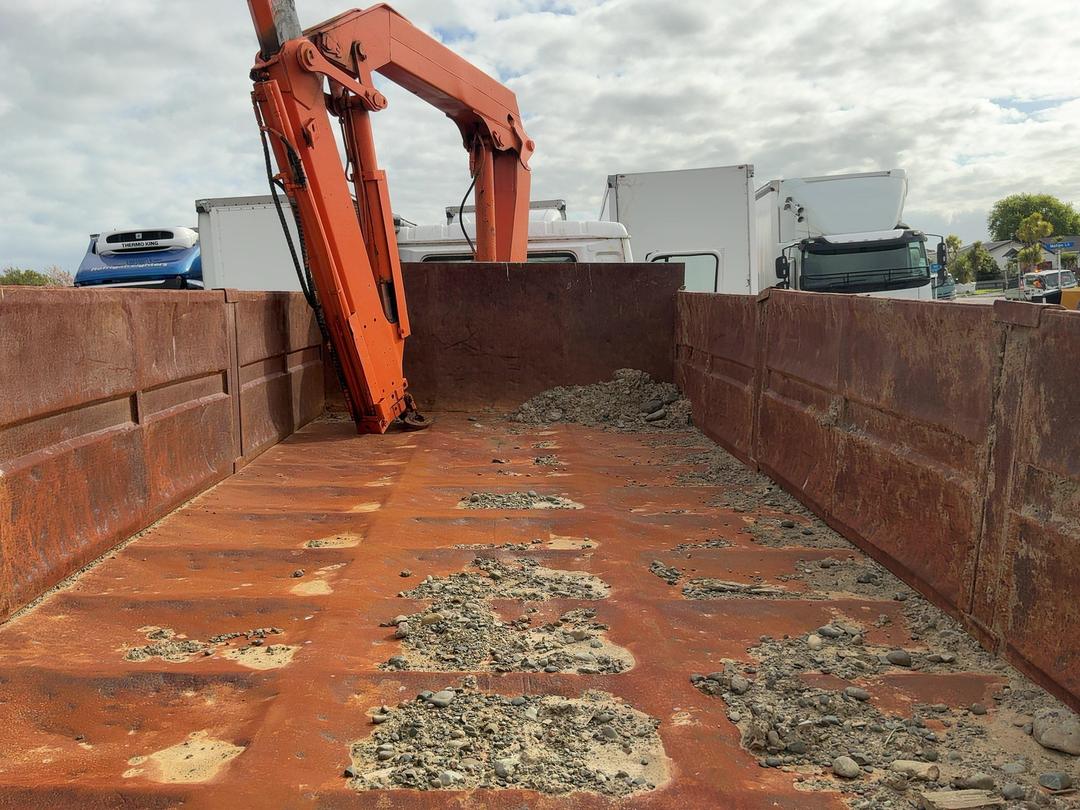 Photo '22' of Nissan CG400 CG400 Tipper