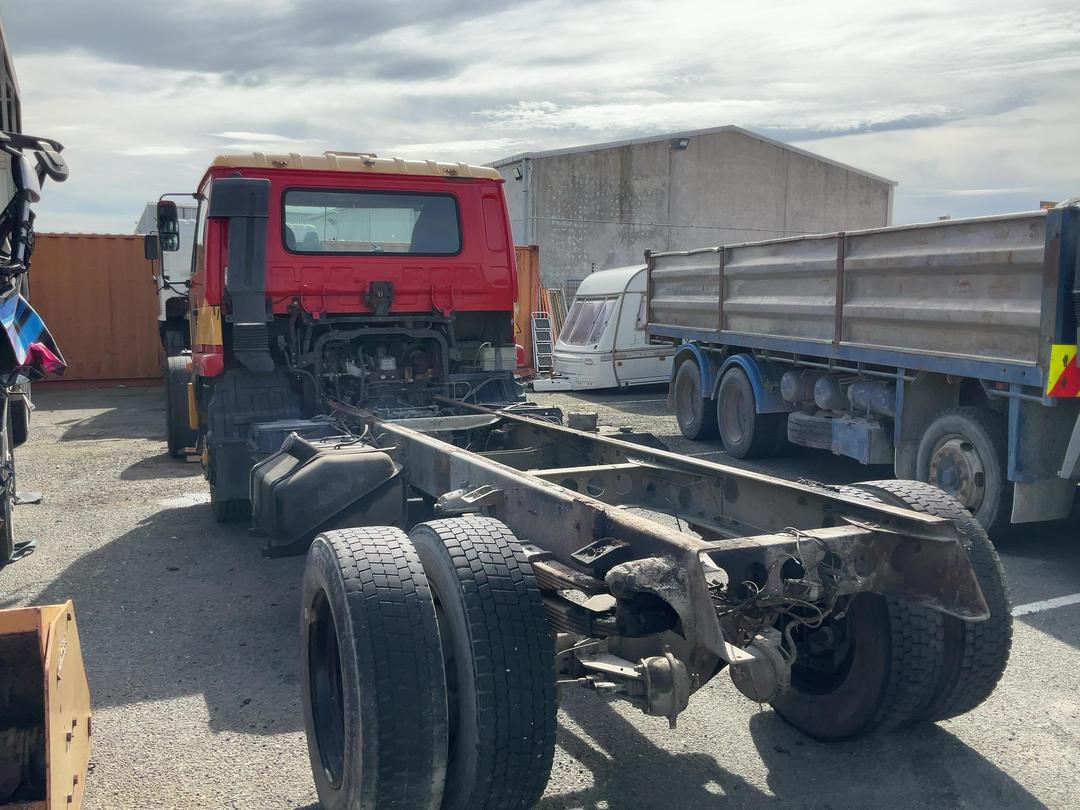 Photo '5' of Nissan Diesel PK220 Cab Chassis