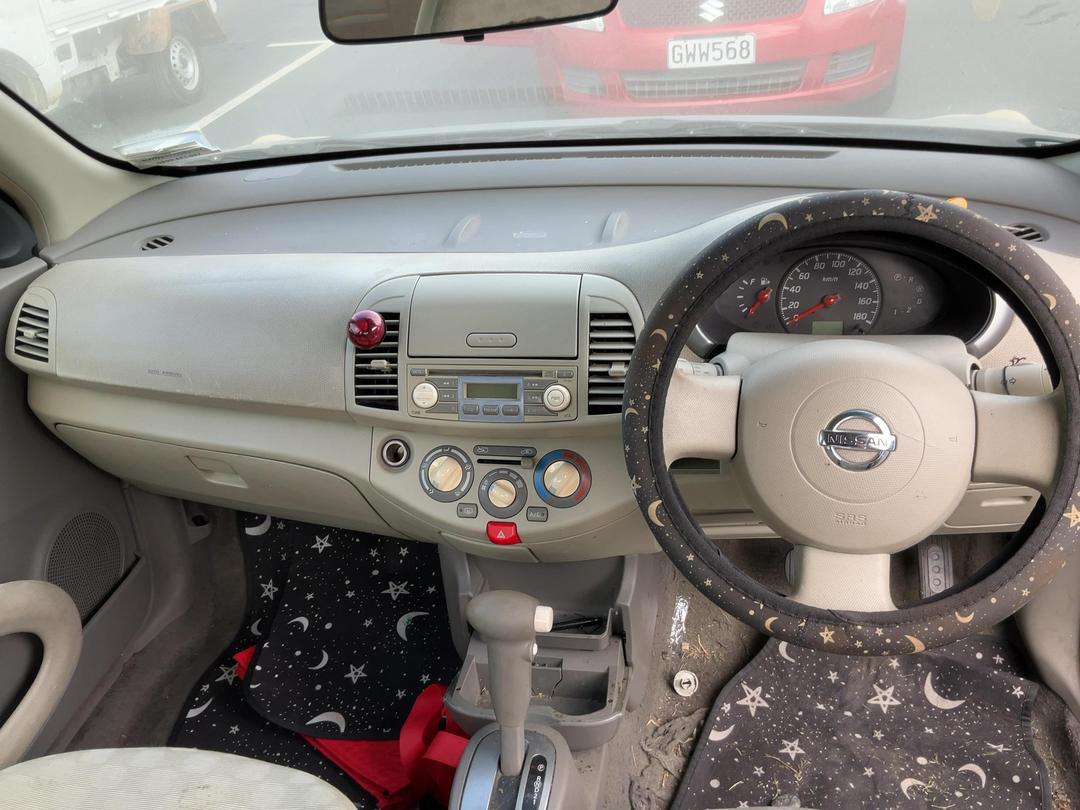 Photo '21' of Nissan March Photo '21' of Nissan March