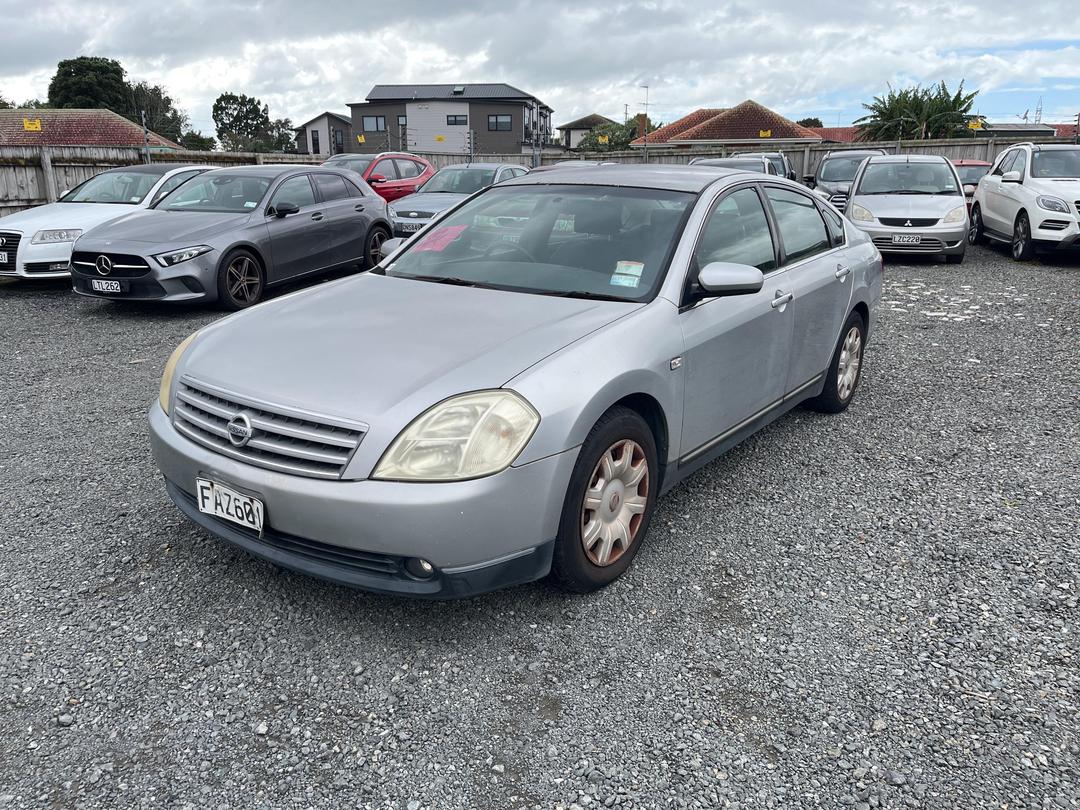 Photo '3' of Nissan Teana