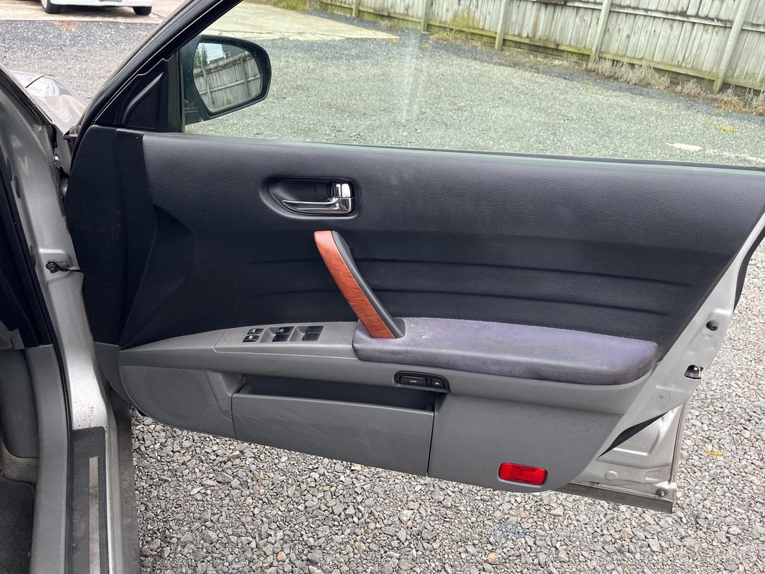 Photo '13' of Nissan Teana