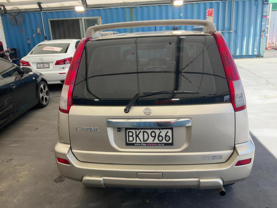 Photo '12' of Nissan X-Trail TI Sroof LTH