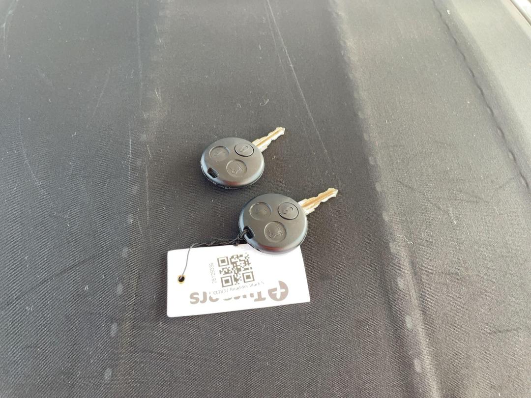 Photo '20' of Smart Roadster