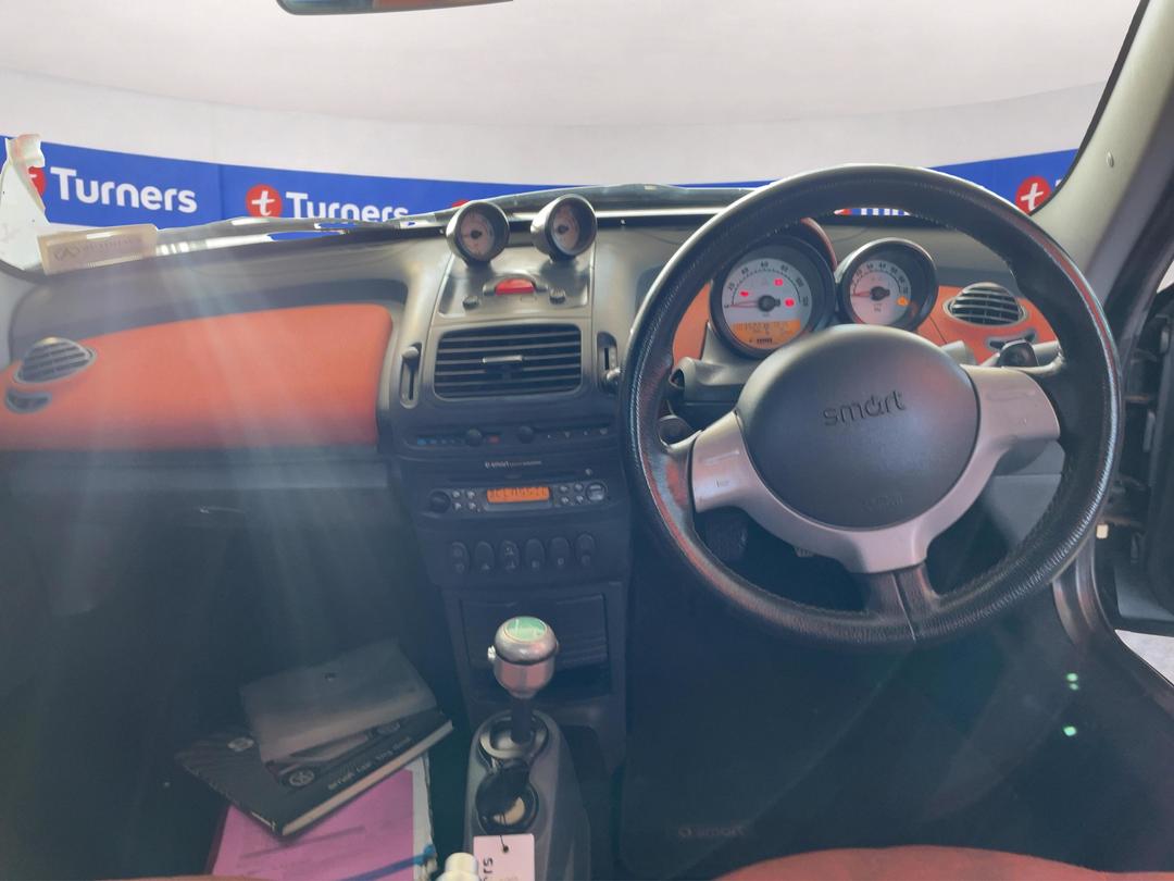 Photo '17' of Smart Roadster