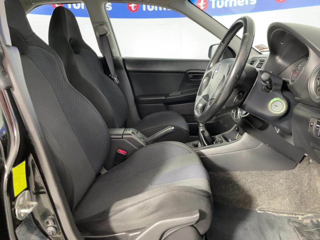 Photo '16' of Subaru Impreza