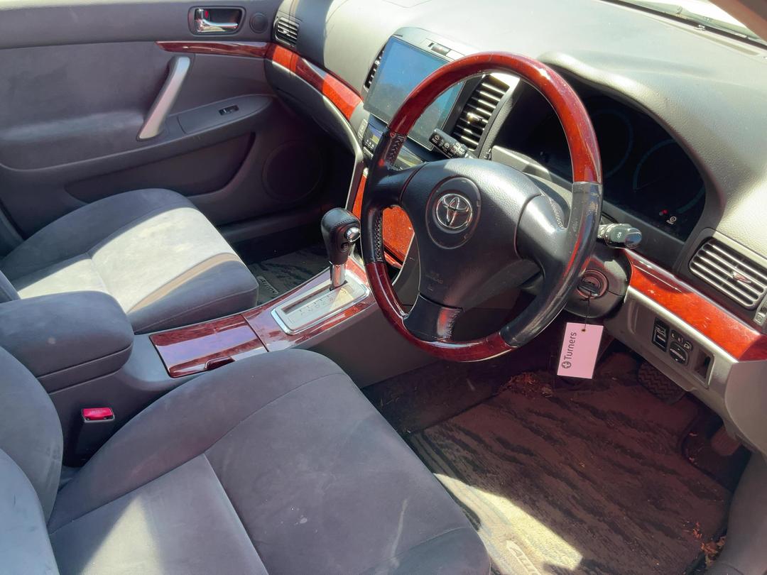 Photo '18' of Toyota Allion Photo '18' of Toyota Allion