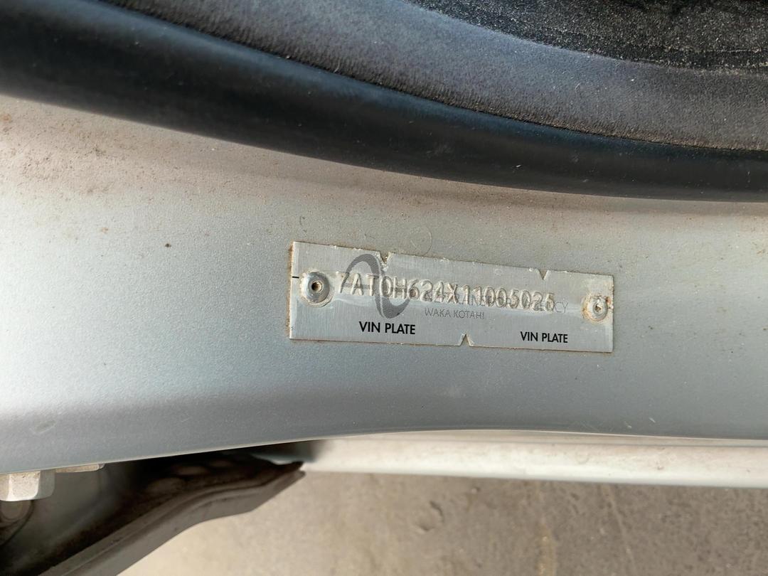 Photo '16' of Toyota Caldina Photo '16' of Toyota Caldina