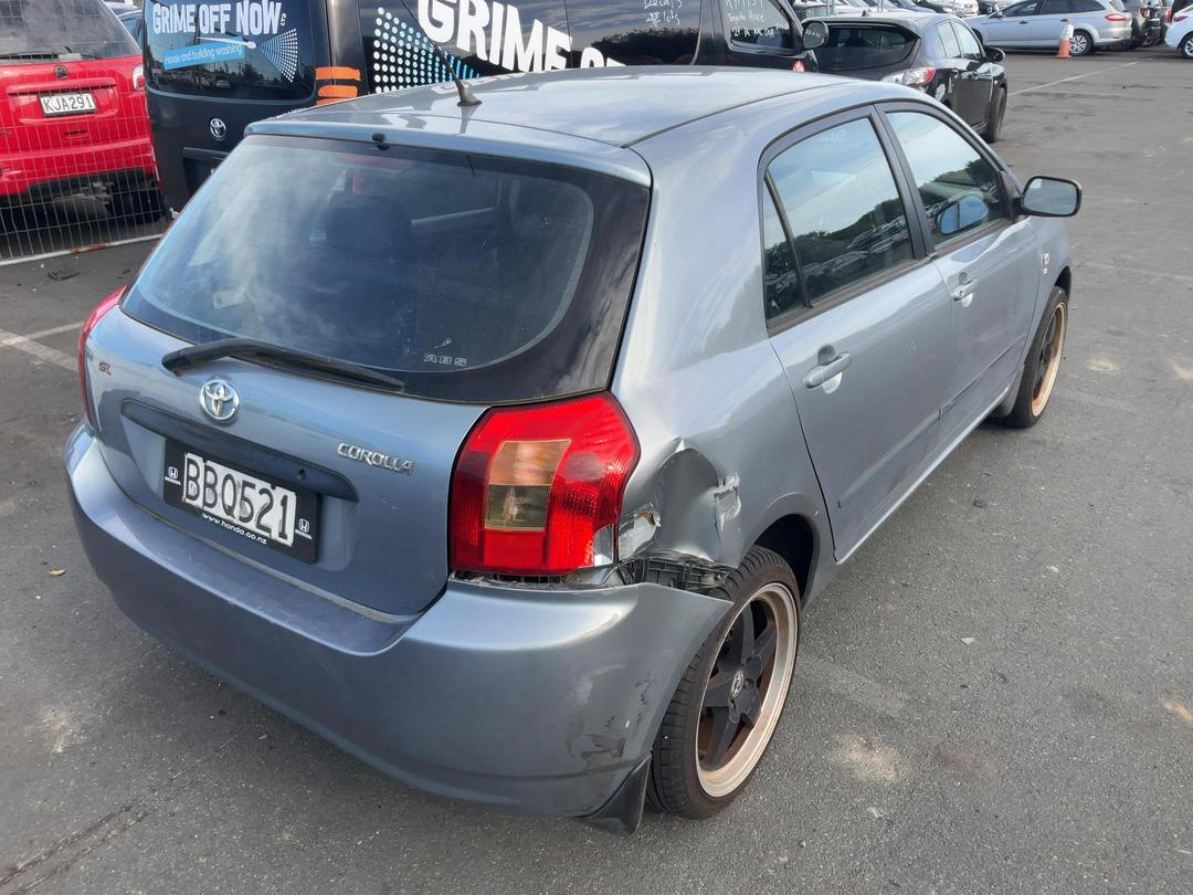 Photo '4' of Toyota Corolla GL