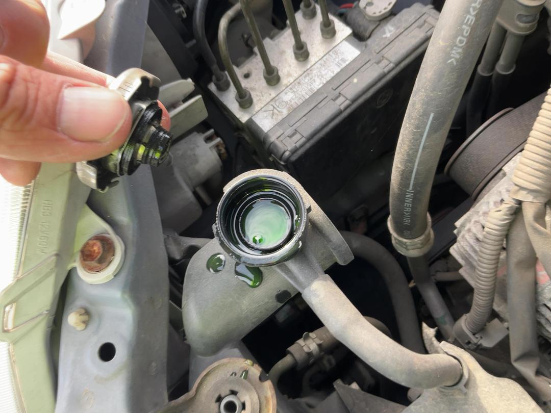 Photo '14' of Toyota Corolla GL