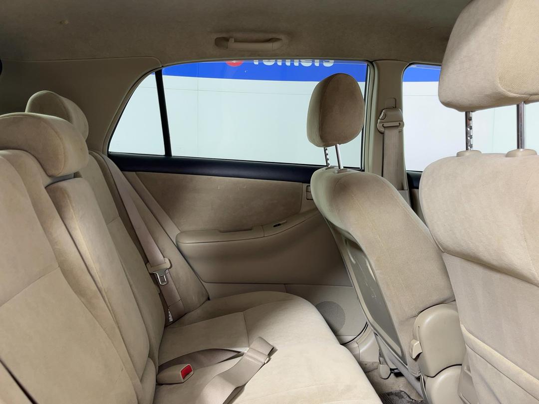 Photo '20' of Toyota Corolla