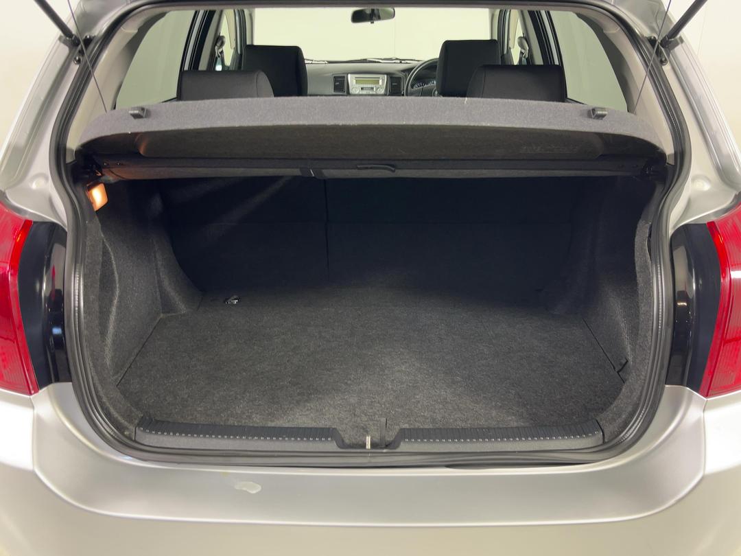 Photo '14' of Toyota Corolla