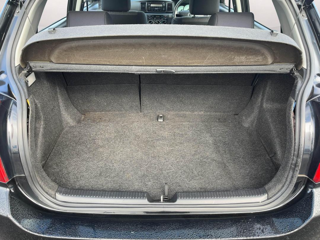Photo '14' of Toyota Corolla