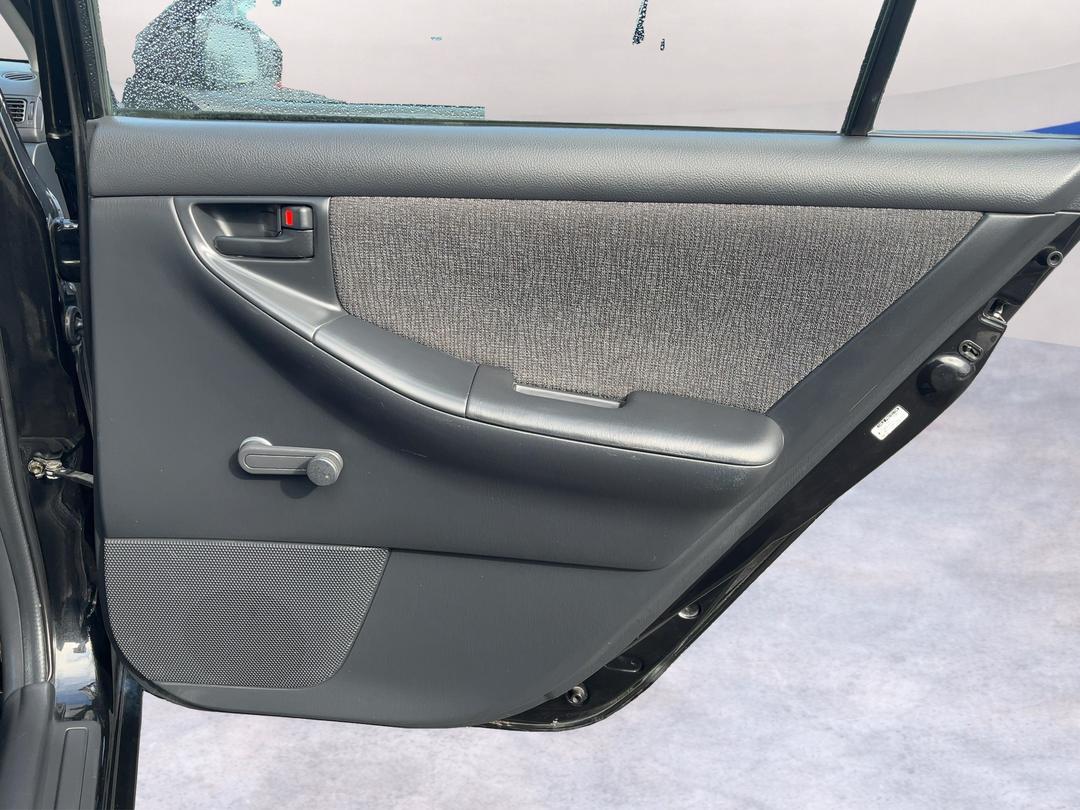 Photo '19' of Toyota Corolla