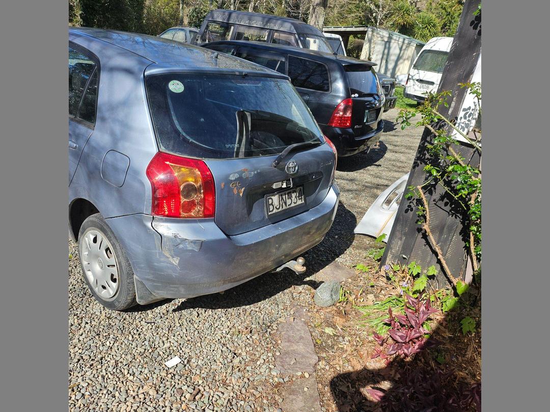 Photo '2' of Toyota Corolla GL
