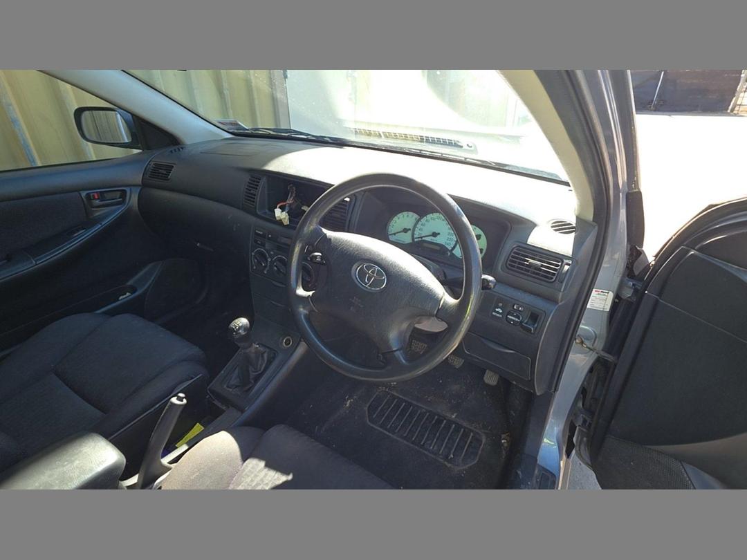 Photo '12' of Toyota Corolla GL