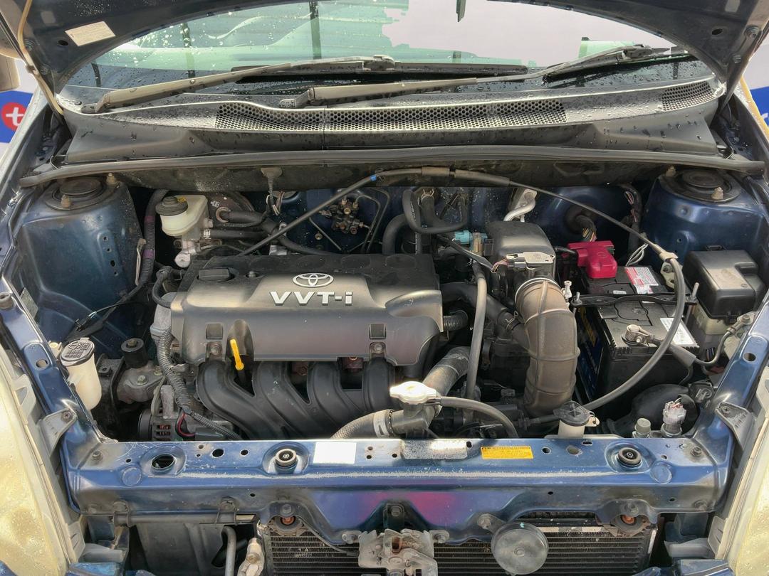 Photo '11' of Toyota Echo Photo '11' of Toyota Echo