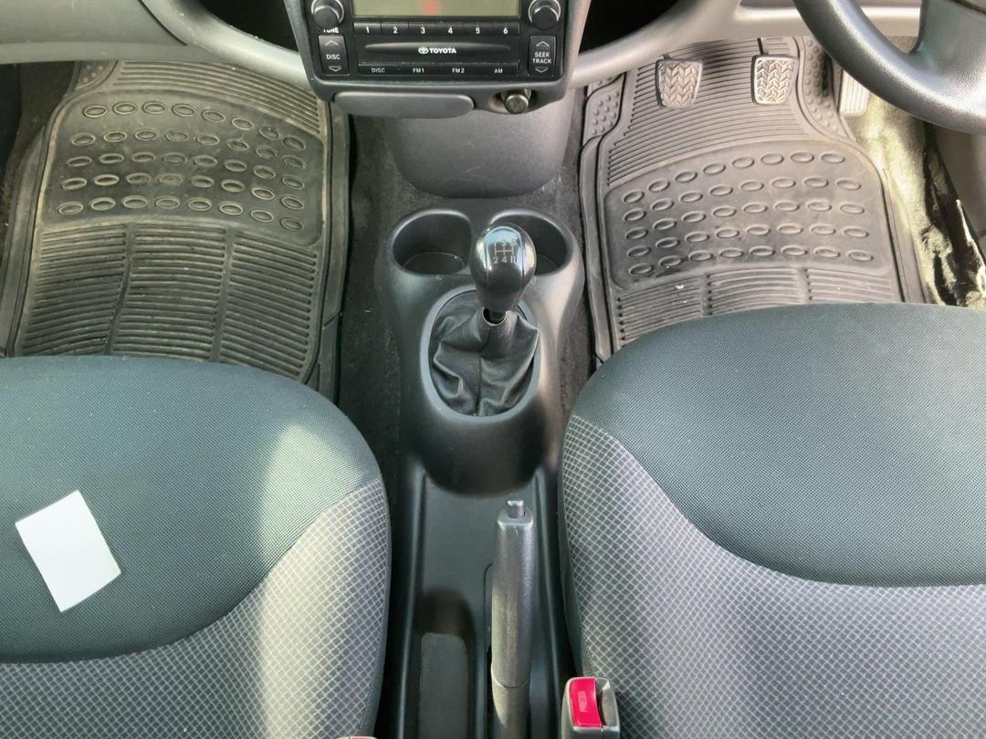 Photo '16' of Toyota Echo Photo '16' of Toyota Echo