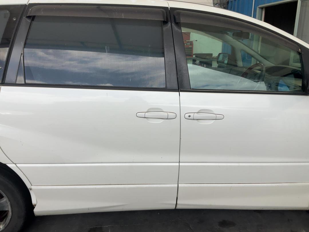 Photo '7' of Toyota Estima L Photo '7' of Toyota Estima L